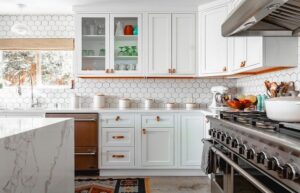 Kitchen with These Stunning Countertop Designs